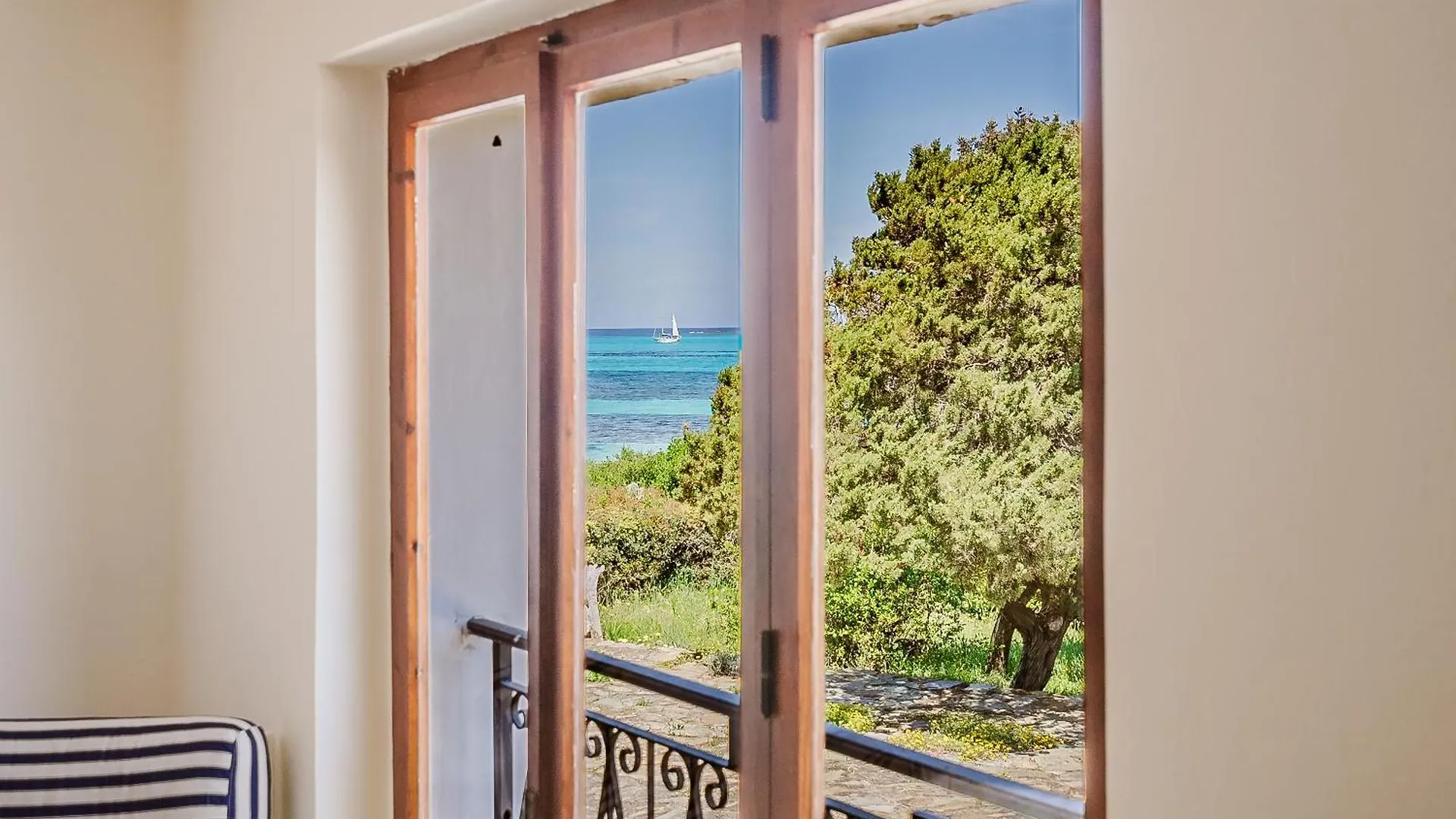 Villa Iole, Con Accesso Privato Alla Spiaggia - Hosty Sardegna Stintino